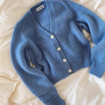 April Cardigan av PetiteKnit - Oppskrift