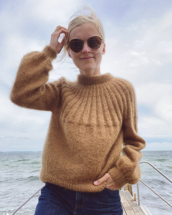 Sunday Sweater Mohair Edition av PetiteKnit - Oppskrift