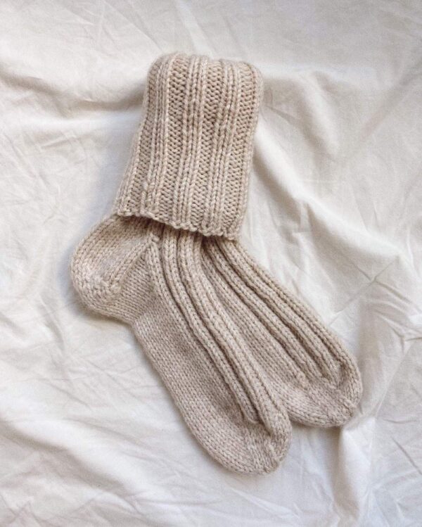 Sunday Socks av PetiteKnit - Garnpakke (Cash Sock Chunky) - Bilde 2