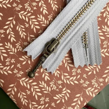 Glidelås til Zipper Sweater / Zipper Slipover fra PetiteKnit