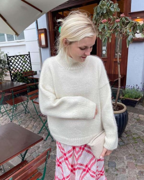 Weekend Sweater av PetiteKnit - Oppskrift