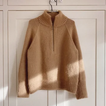 Zipper Sweater av PetiteKnit - Garnpakke