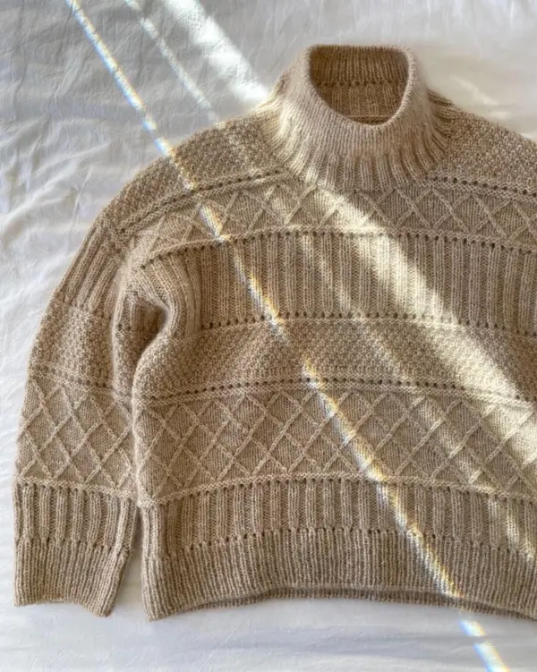 Ingrid Sweater av PetiteKnit - Garnpakke i Jensen Yarn og Silk Mohair - Bilde 6