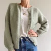 Novice Cardigan Mohair edition av PetiteKnit