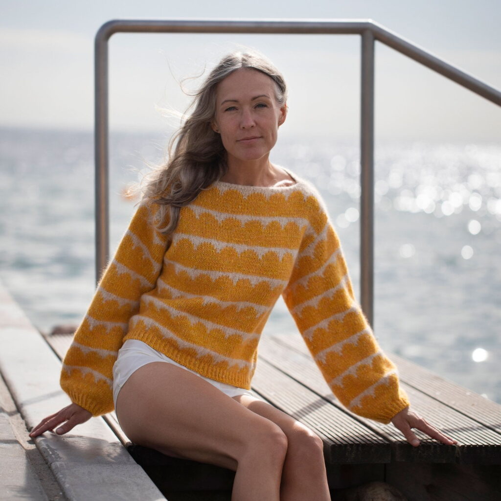 Robinia sweater av Anne Ventzel - garnpakke hos Fru Kvist