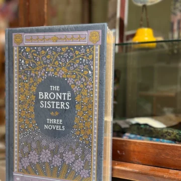Bronte Sisters Three Novels