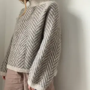 Obba Sweater av Aegyoknit – Garnpakke i garn fra Isager