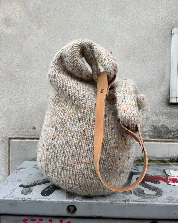 Terrazzo Bag av PetiteKnit i Isager Aran Tweed